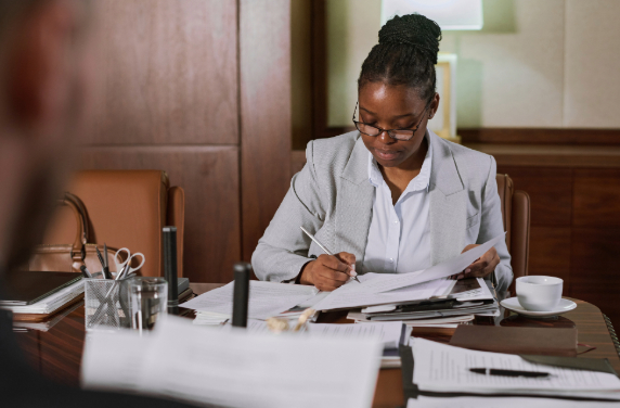 Commercial litigation solicitors