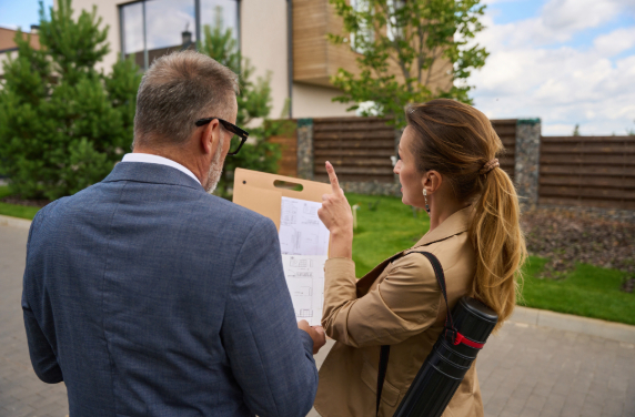 Conveyancing solicitors in Chertsey