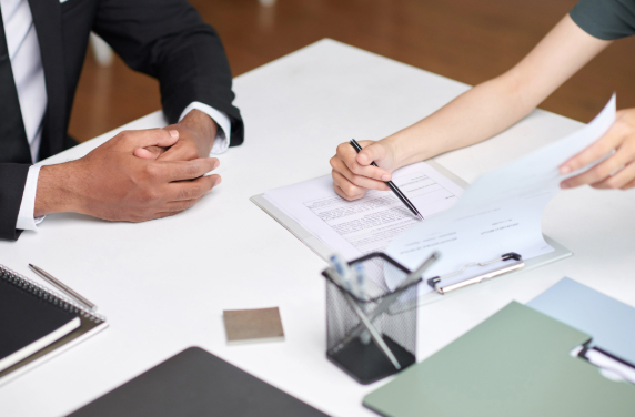 Settlement agreement solicitors in Milton Keynes