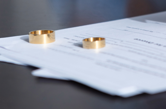 Civil partnership dissolution solicitors in Chertsey