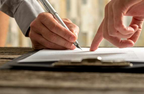 Signing a settlement agreement