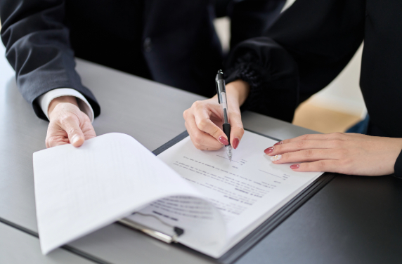 Pre-nuptial agreement solicitors in Chertsey