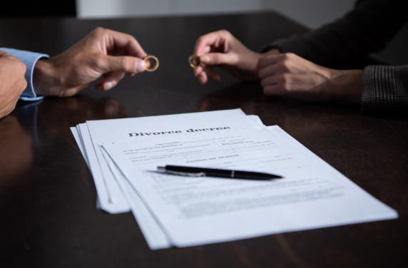 Divorce Solicitors in Farnborough
