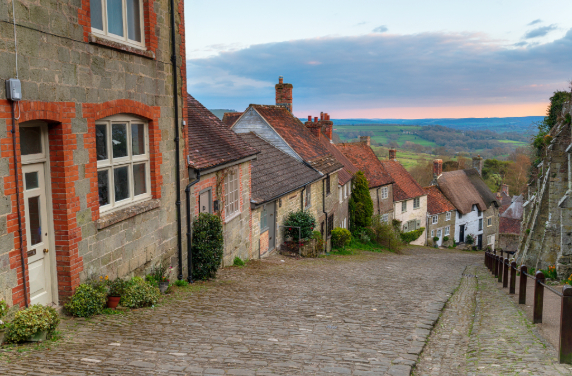 Investment property solicitors in Farnborough