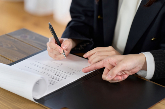 Pre-nuptial agreement solicitors in St Albans