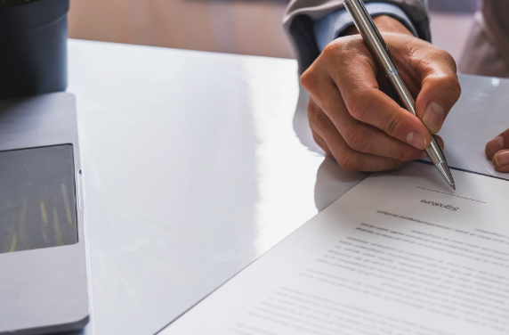 Separation agreement solicitors in Crawley