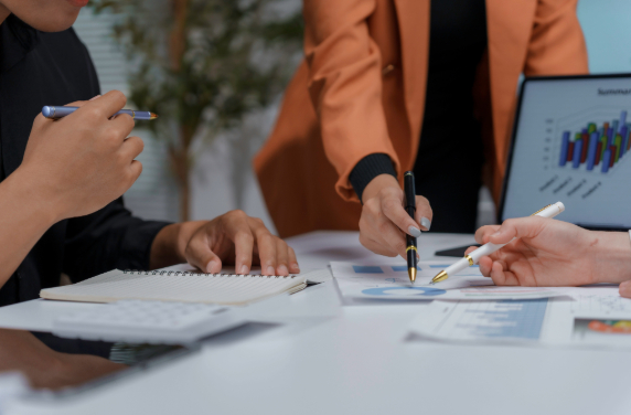 Signing a settlement agreement
